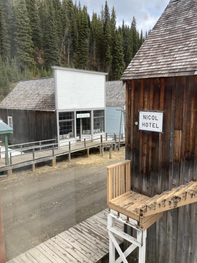 St. George Hotel Barkerville ภายนอก รูปภาพ